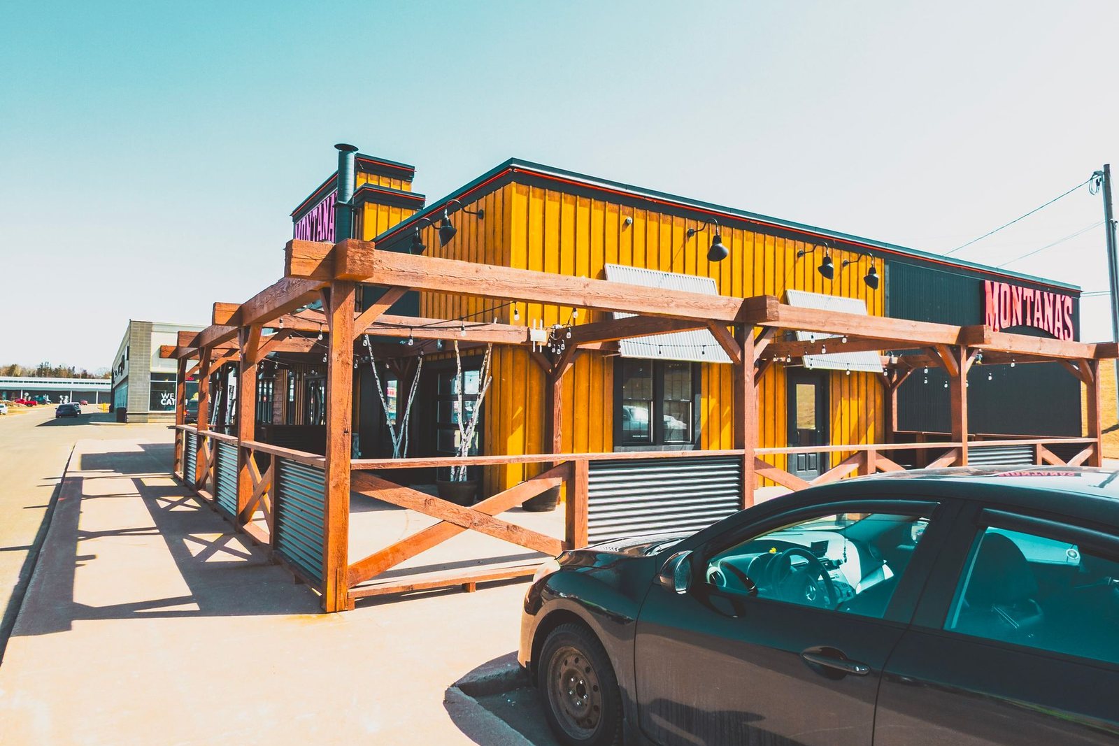 A restaurant building exterior.